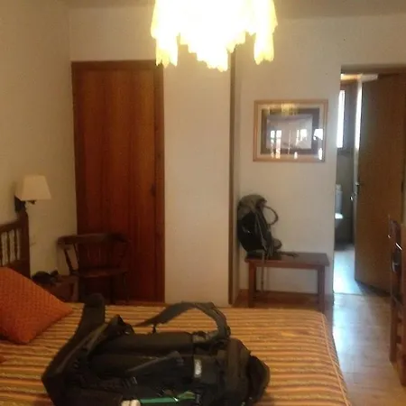 Roya Hotel Espot